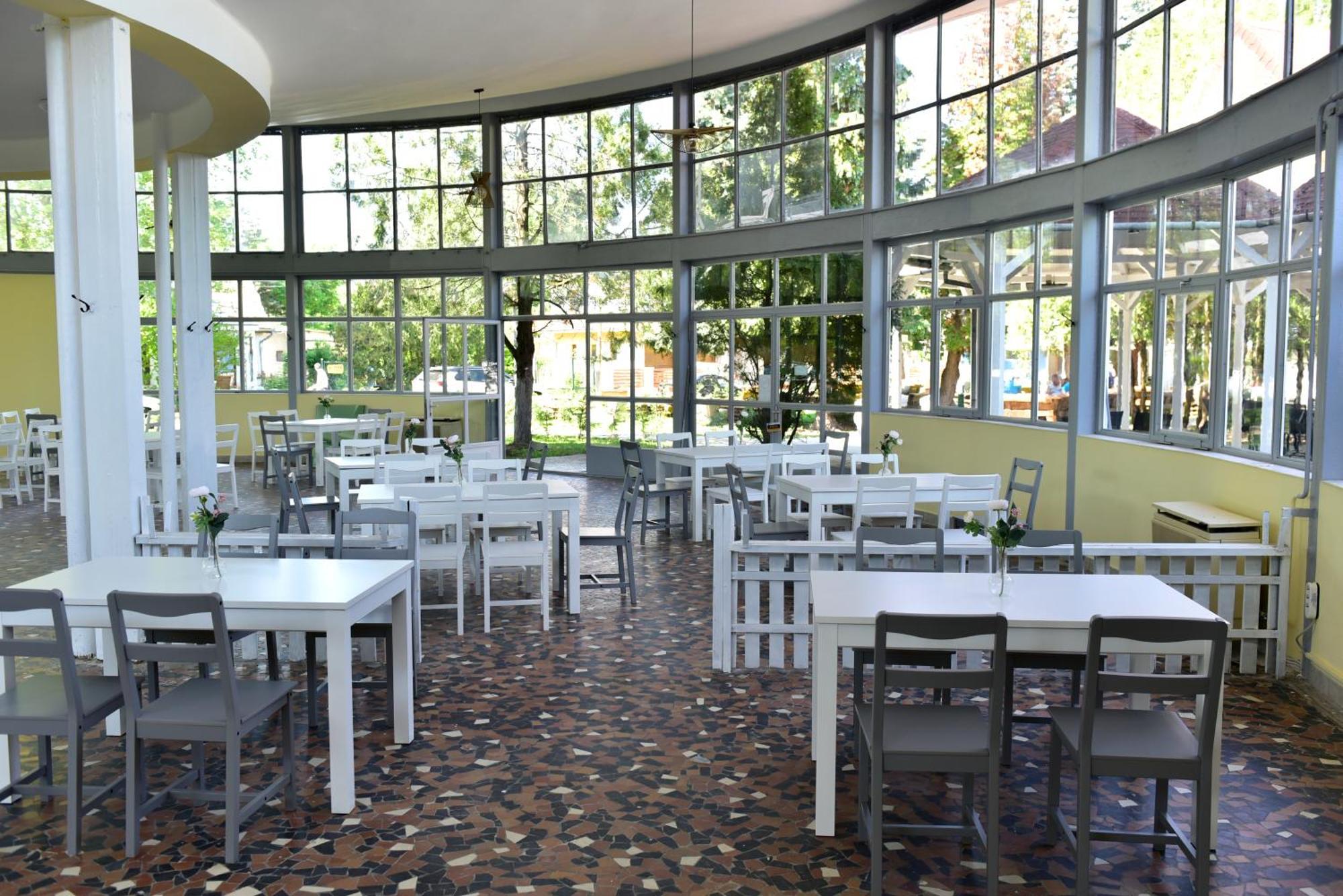 Zama Hotel Zamardi Ngoại thất bức ảnh